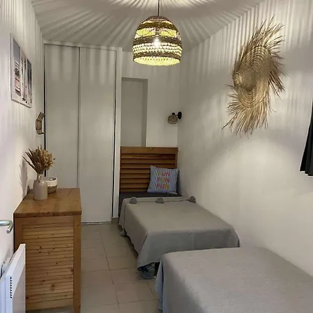 T3 Avec Piscine Et Acces Direct A La *